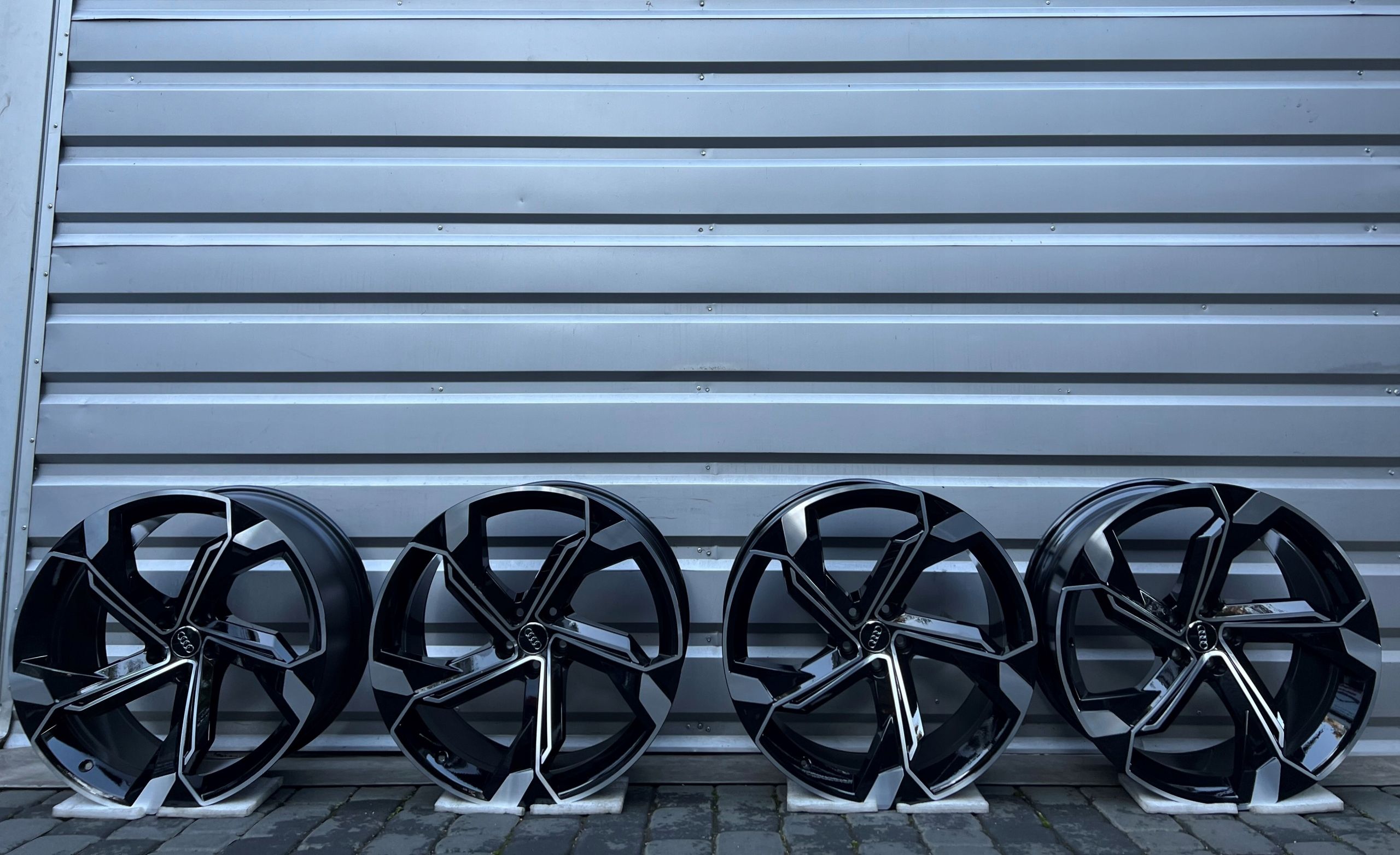 NOWE Felgi Audi 22 RS6 RS7 Q7 SQ7 Q8 SQ8 E-Tron