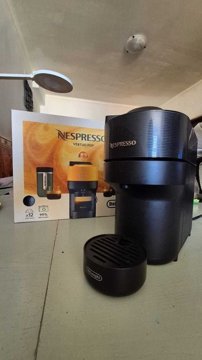 Máquina de café Delonghi Nespresso Vertuo Pop
