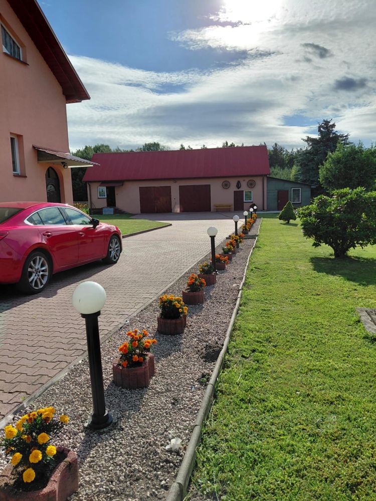 Sprzedam dom z ogordem w spokojnej okolicy