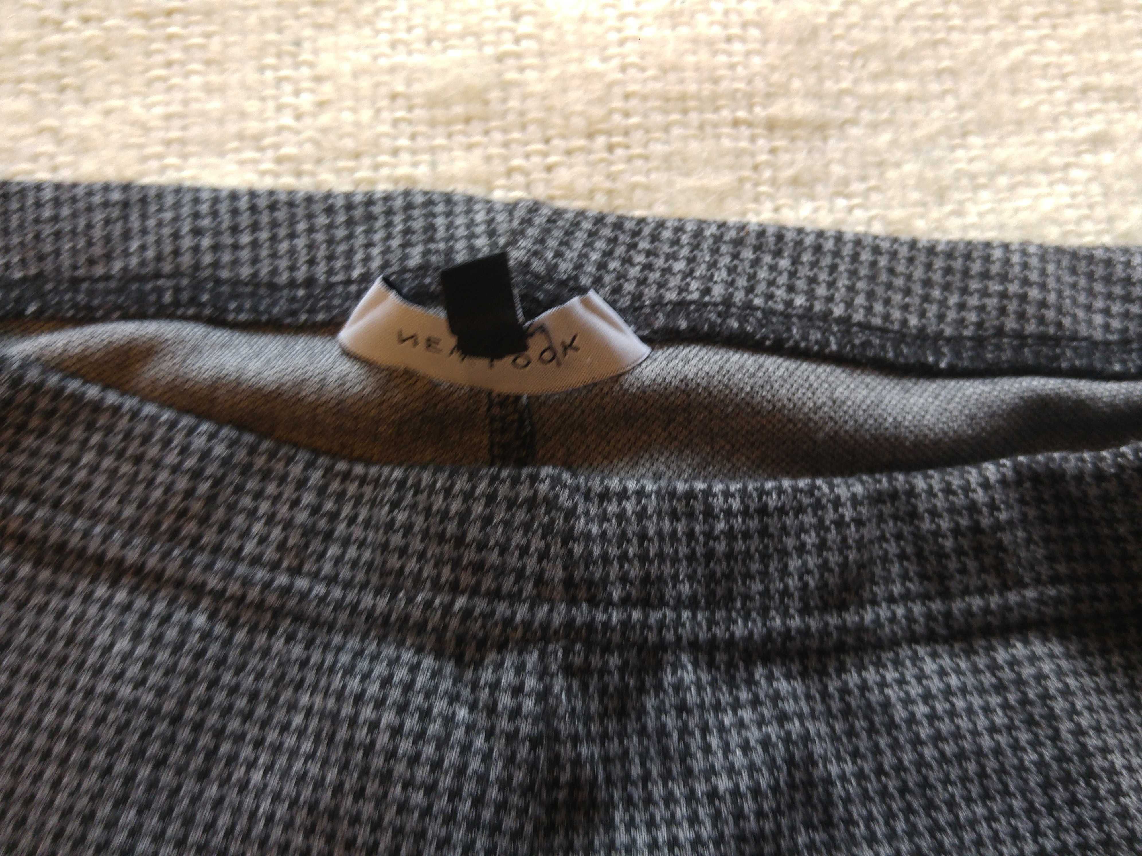 Spodnie legginsy w kratkę