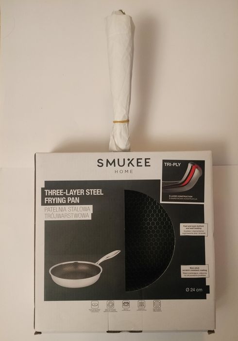 Patelnia stalowa o średnicy 24 cm, trójwarstwowa