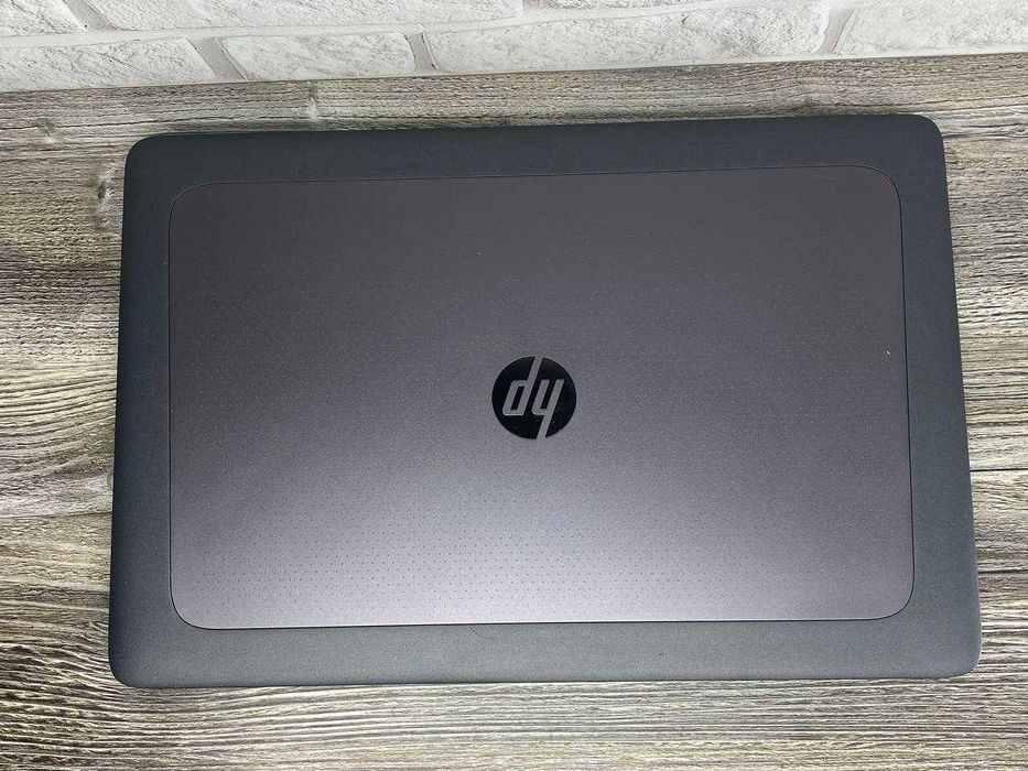 390	HP ZBook 17 G3 17.3"/ Xeon CPU E3-1575M 16/256Gb Nvidia Quadro 8Gb
