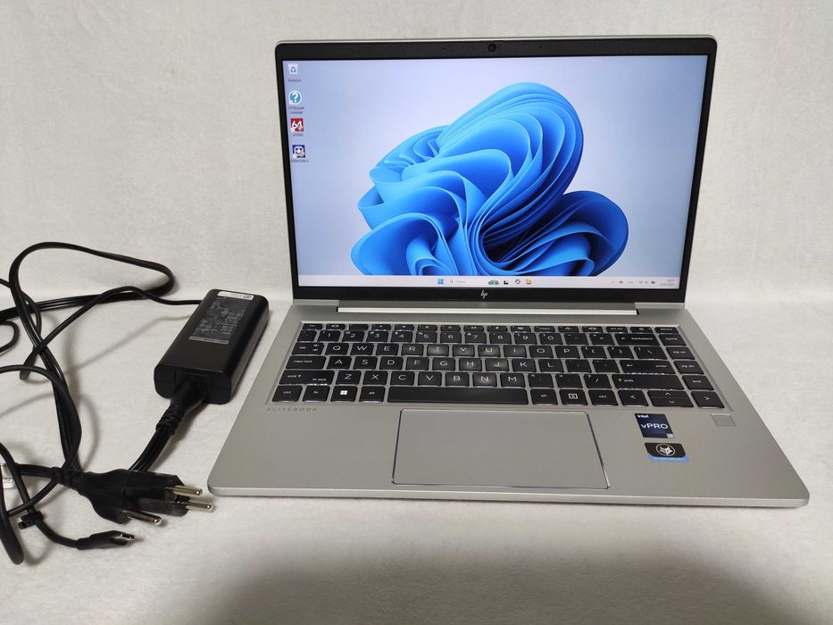 HP Elitebook 640 G10 FHD TOUCH i7-1365U 16/512GB SSD new battery