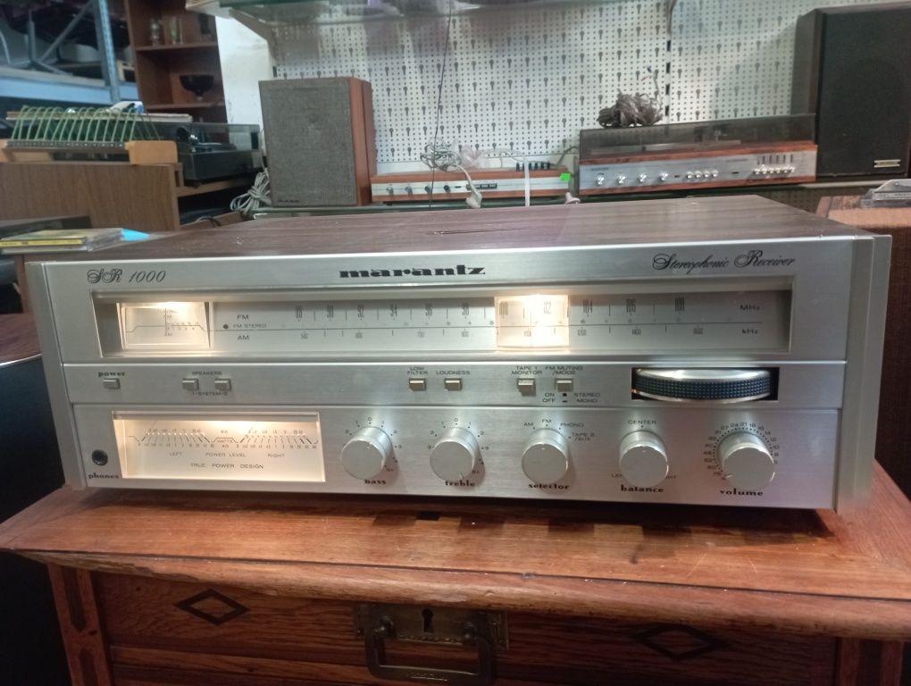 Amplituner Marantz SR1000