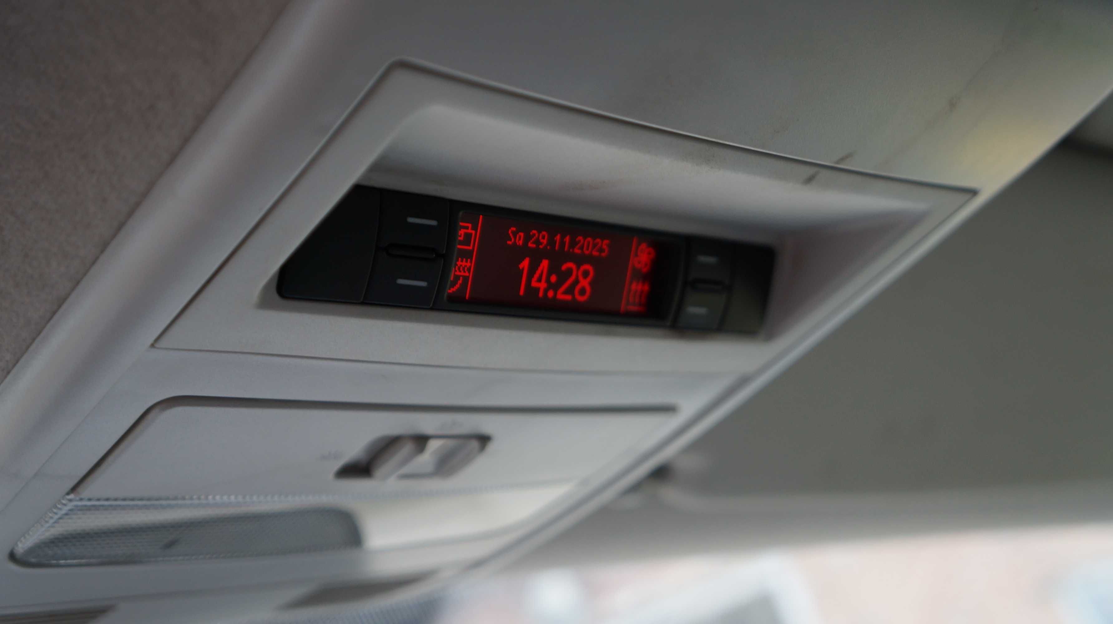 VW Transporter T5 4Motion Webasto Serwisowy dla Straży Pożarnej