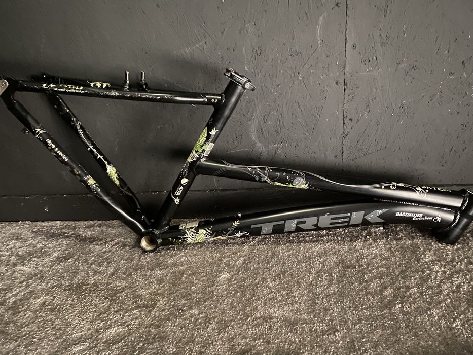 Rama Trek Skye S 26” trekking miejski