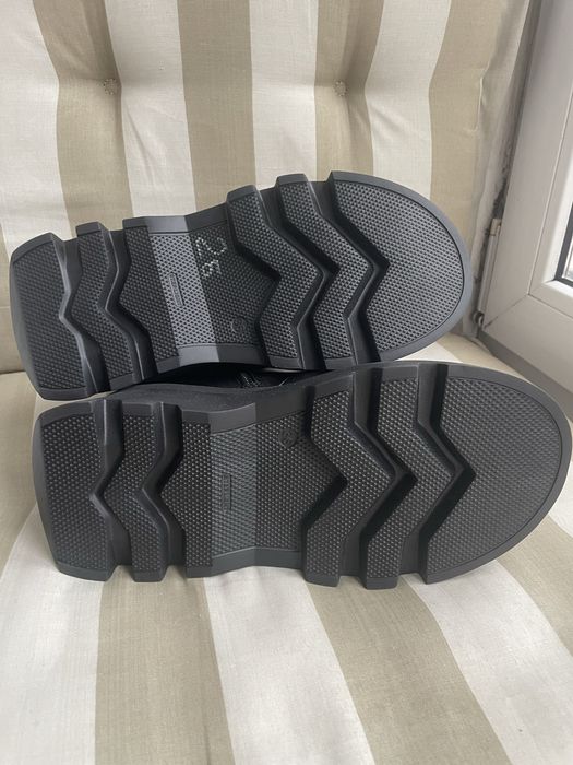 Ботинки 36 розмір