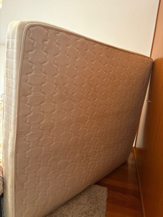 Vendo Colchão de casal como novo