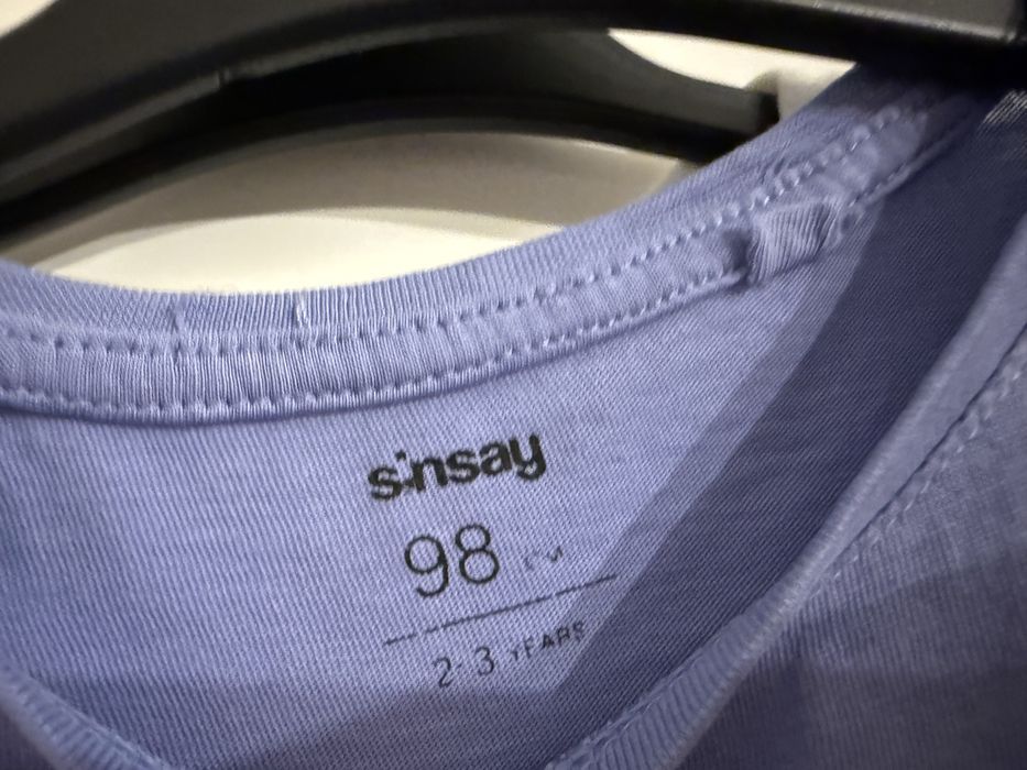 4 sztuki t-shirt dla dziewczynki Sinsay rozmiar 98