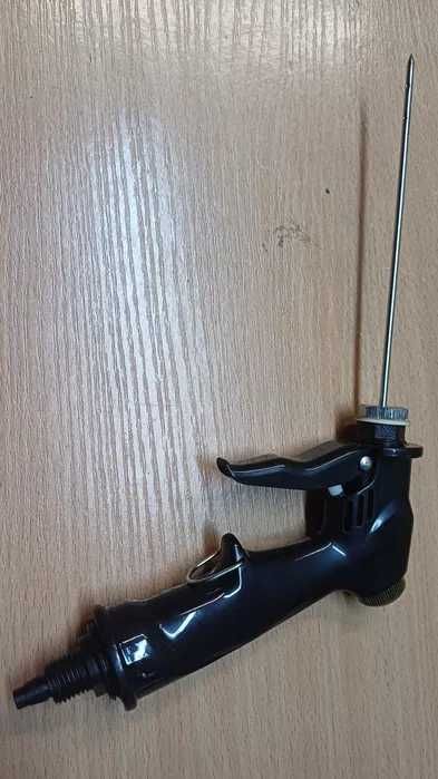 NASTRZYKIWARKA DO MIĘSA,wędlin pojemność 5 l