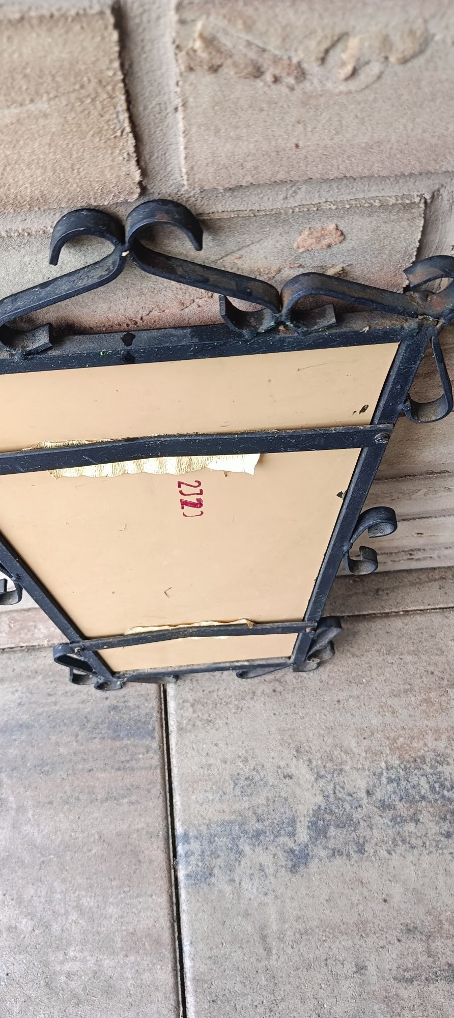 Lustro w metalowej ramie, prl