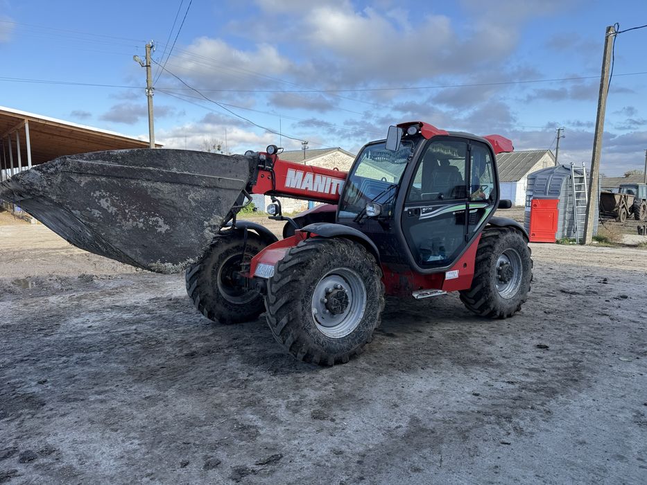 Телескопічний навантажувач Manitou 741