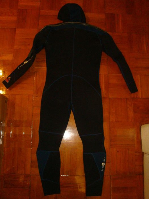 Гидрокостюм ПОЛУсухой AQUA LUNG, размер 52 ( L ), толщин 7 mm