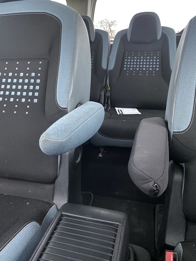 Pokrowiec na podlokietnik Berlingo Partner