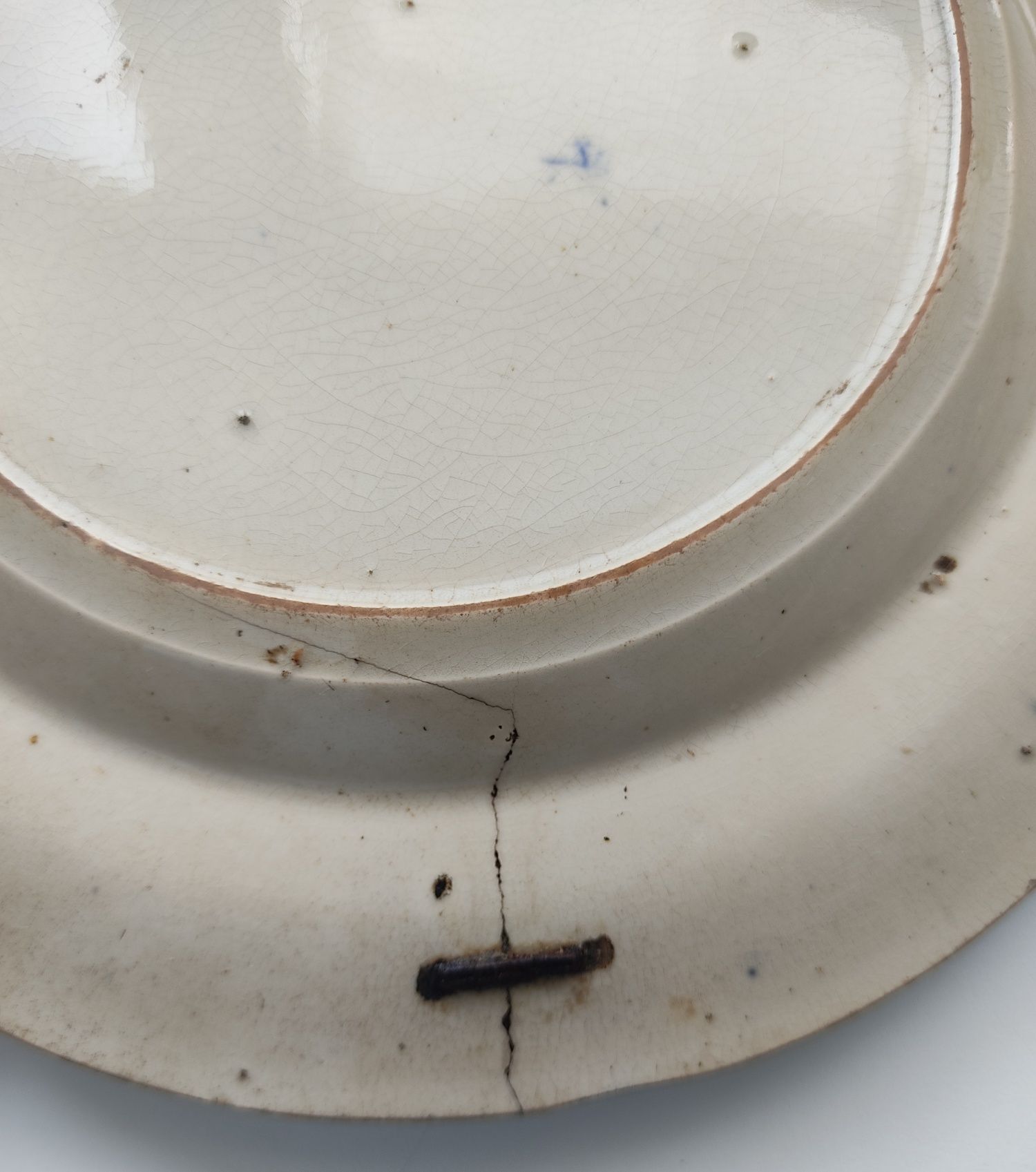 Dois pratos antigos de cerâmica da Herculaneum com 200 anos