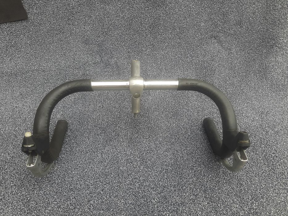 Retro stara kierownica rowerowa szosa baranek wraz z klamkamki