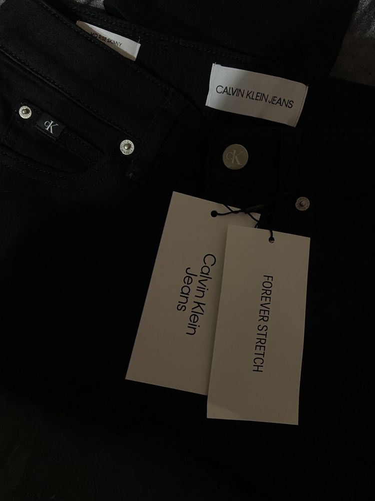 Штани Calvin Klein