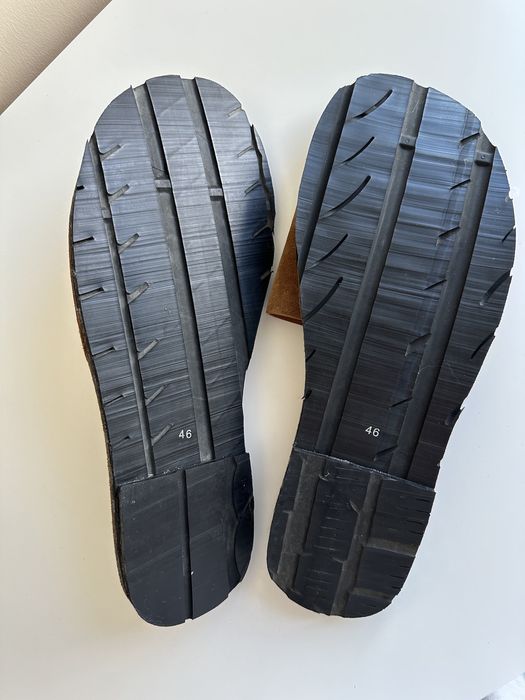 Новые мужские шлепки Mango