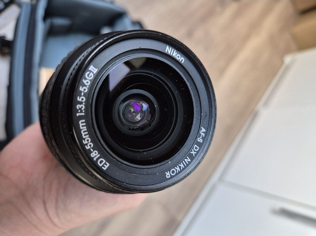Nikon D40x + obiektyw 18-55mm + akcesoria + torba – mega zestaw