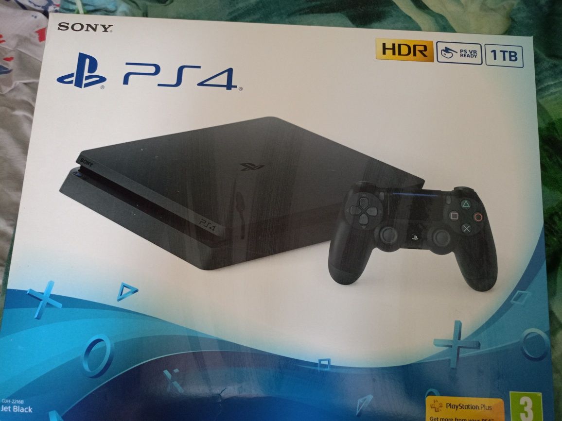 Playstation 4 slim 1tb