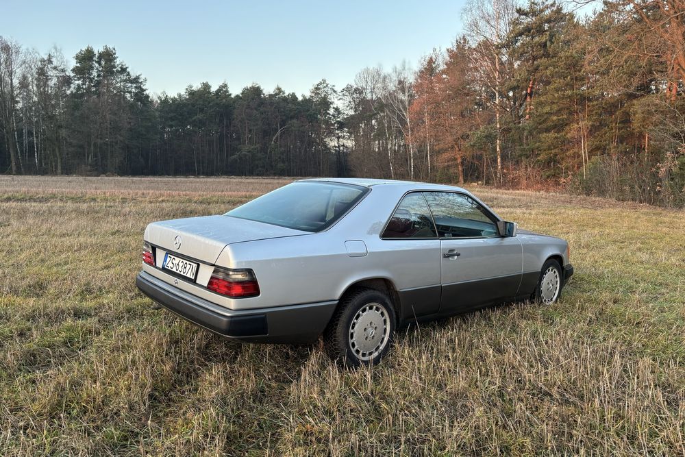Mercedes Benz w124 Coupe