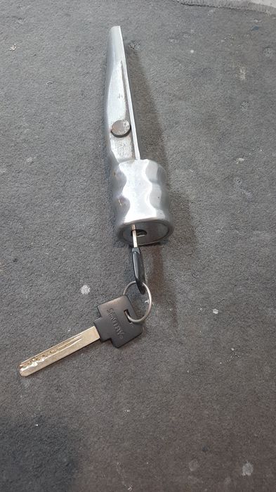 Блокиратор руля.