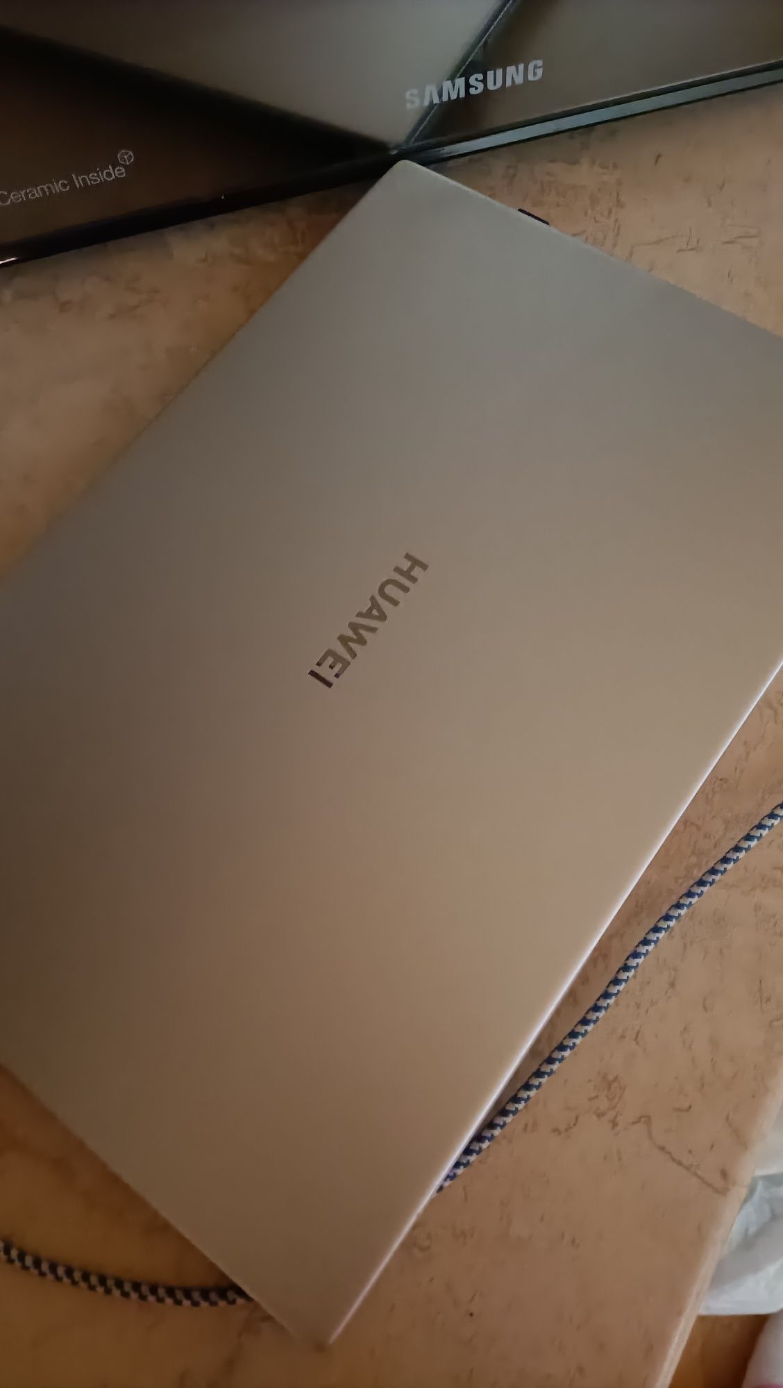 Laptop Huawei jak nowy mało używany