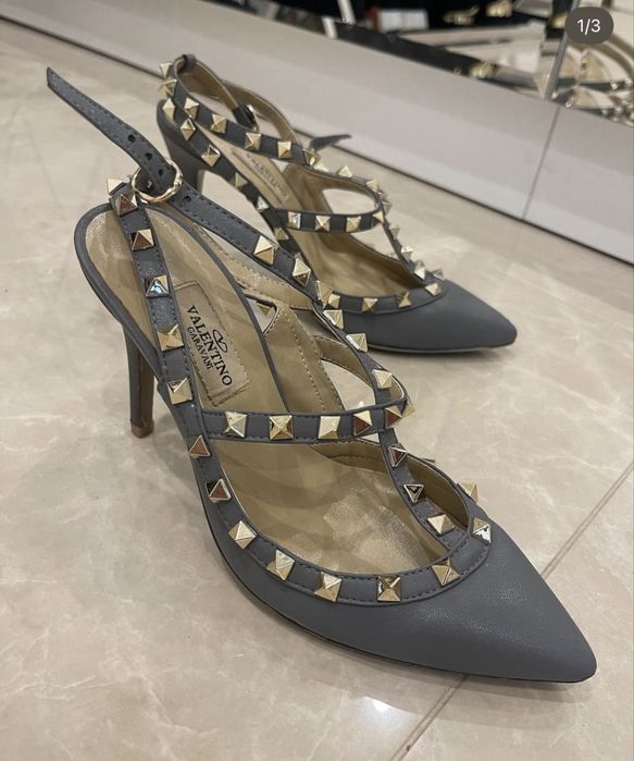 Туфлі valentino