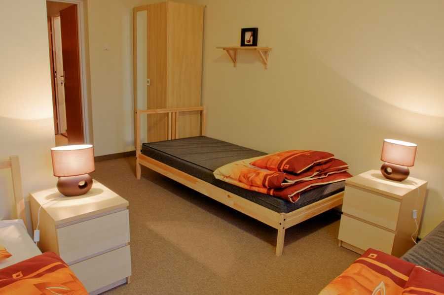Hostel pracowniczy, pokoje, mieszkanie kwatery noclegi centrum Krakowa