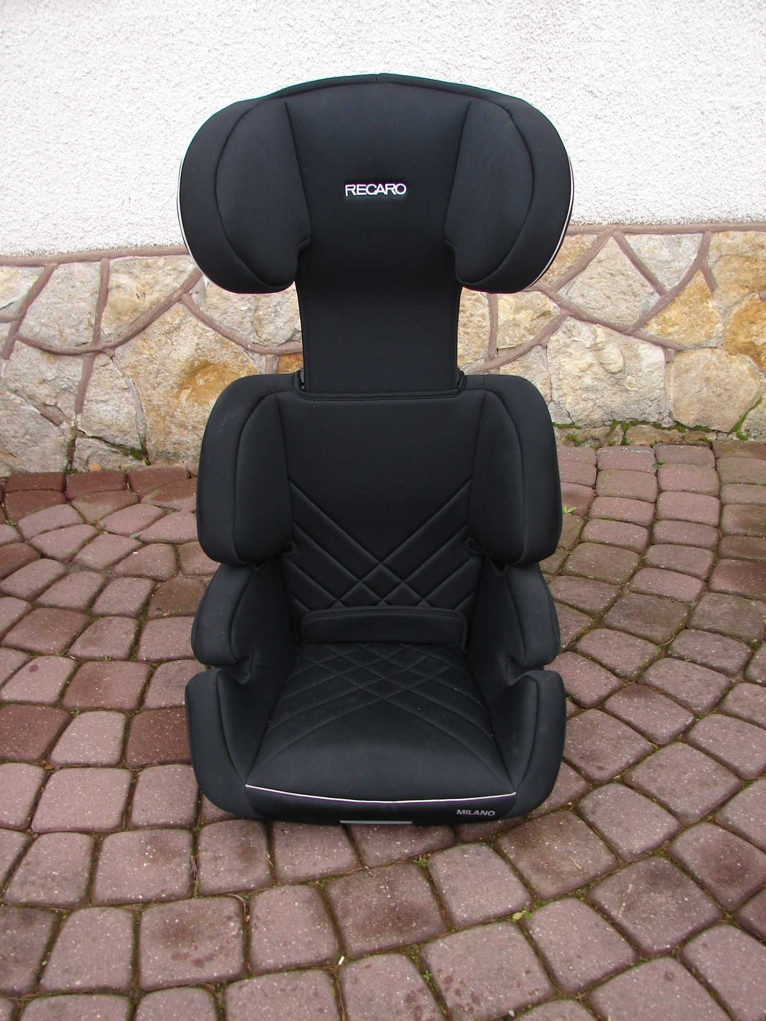 Recaro Milano Seatfix  Black fotelik samochodowy Isofix 15-36 kg