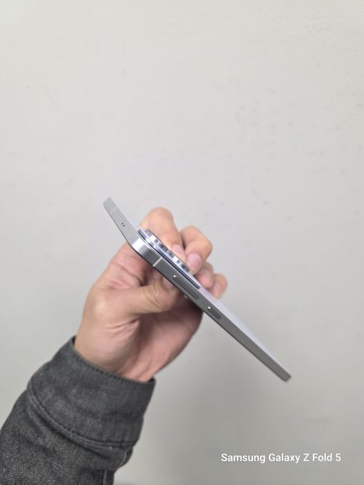 Samsung Galaxy S25 Edge 12+256 GB, jak Nowe,od Samsung Store,Gwarancji