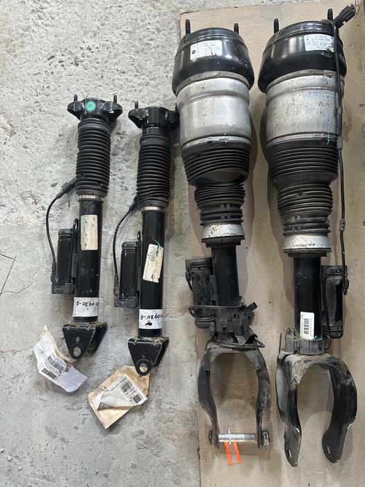 Амортизатор Полуось на Мерседес GL X166 CLA 117 GLA 156 B 246 A 176