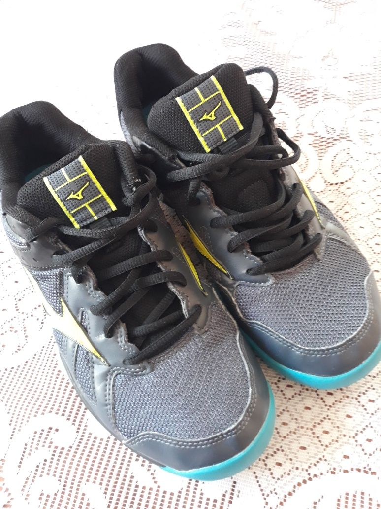 Mizuno Cyclone Speed Ombre r.39/25cm