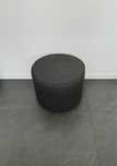 Ciemnoszary puf Gunnared GRUNDSJO IKEA 44x60 cm