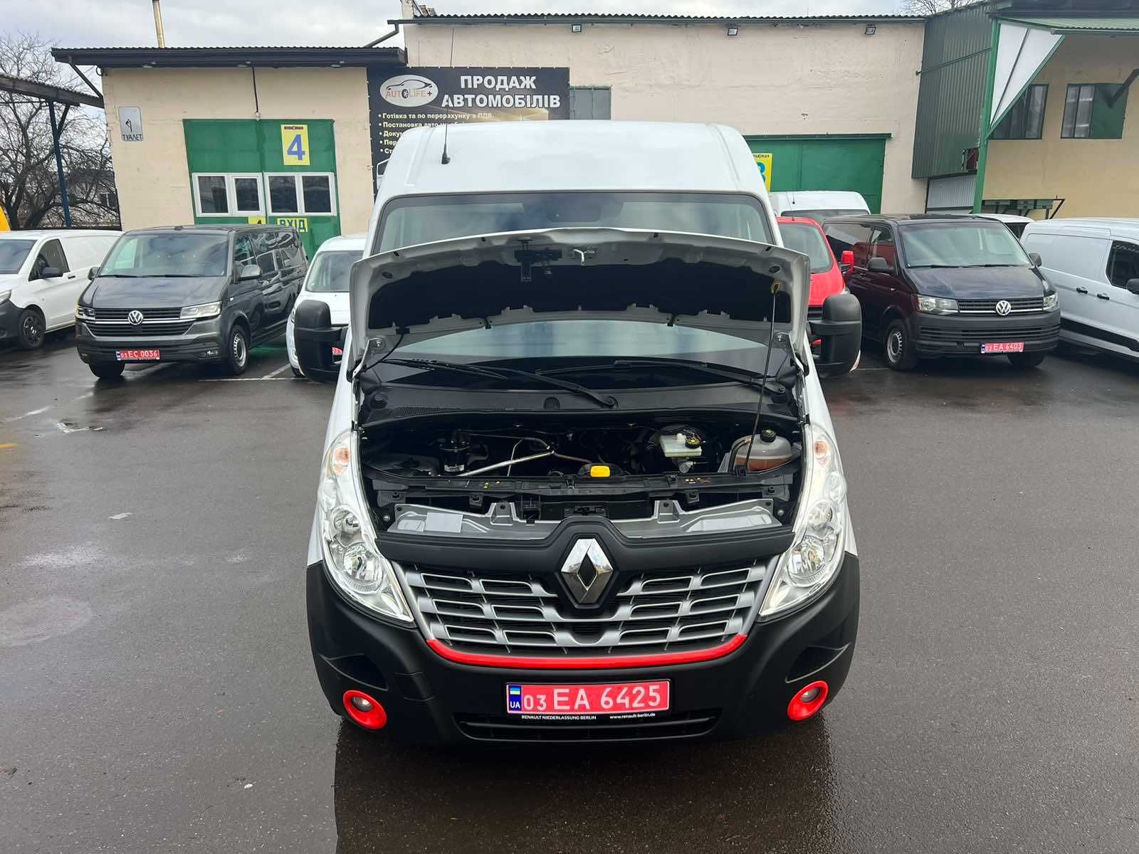 Рено Мастер 2019 року довга база Renault Master L3H2