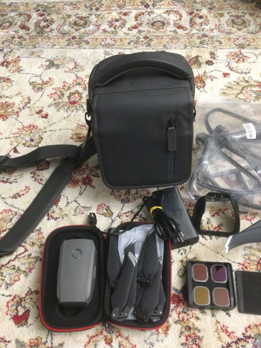 Квадрокоптер DJI Mavic 2 pro, FPV окуляри DJI Goggles White