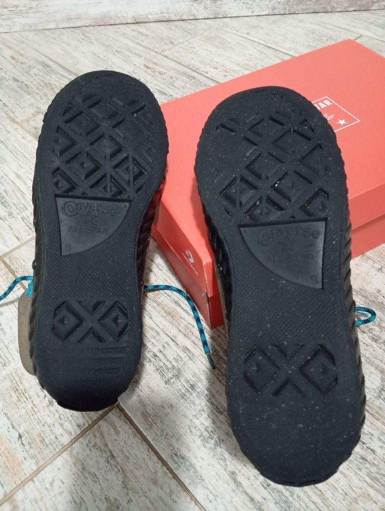 Converse Unisex  42.5(9)