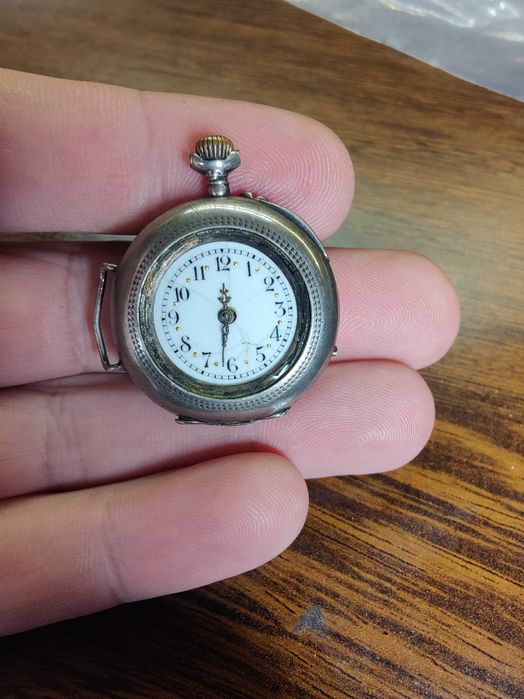 Relógio antigo com caixa em prata