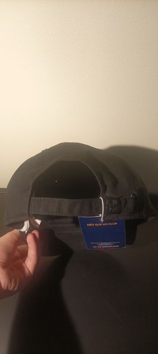 Orginalna czaapka fc Barcelony ze stadionu Camp Nou