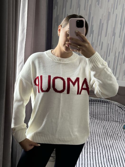 Жіночий светр staff amour