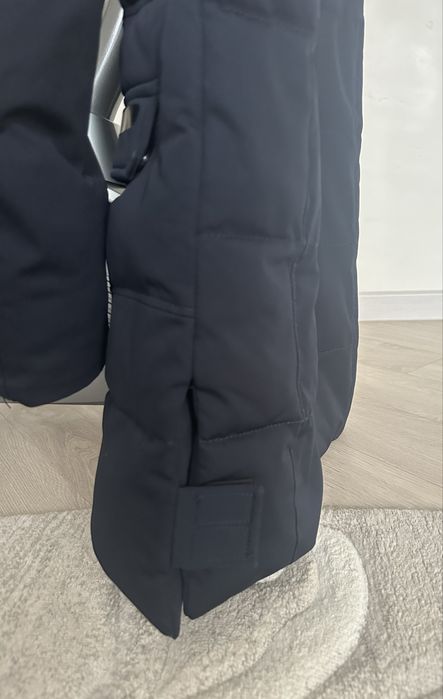 Чоловіча зимова куртка