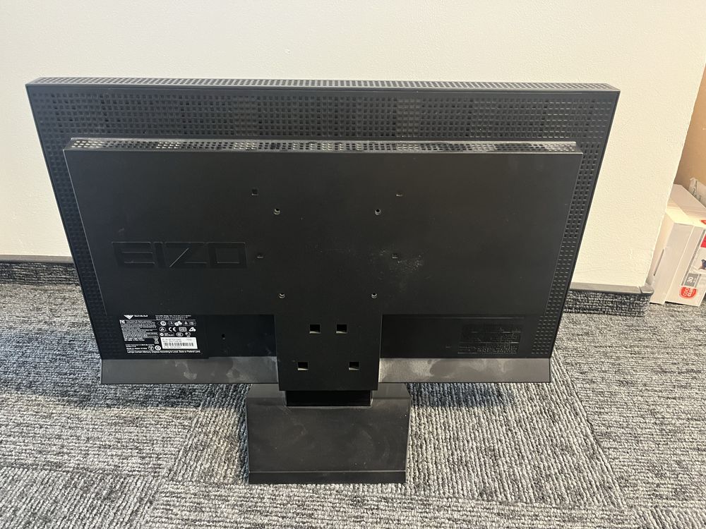 Monitor komputerowy EIZO FS2331 23” stan idealny + pilot
