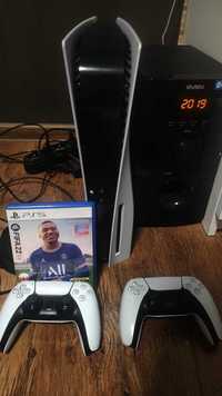 PlayStation 5 z napędem 2 pady + FIFA22
