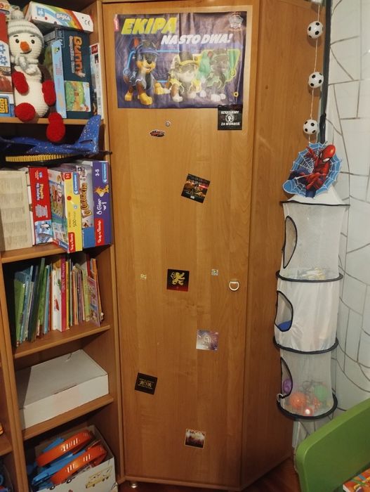 Meble do pokoju brązowe