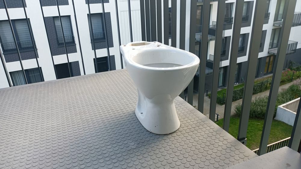 Sedes WC na budowę remont działkę
