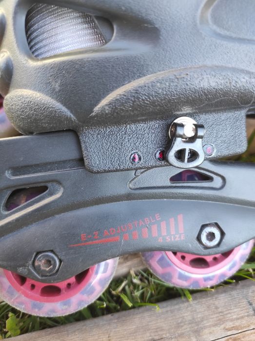 Ковзани роликові