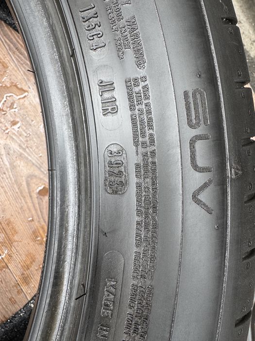 Шини Dunlop 285/45/R20
