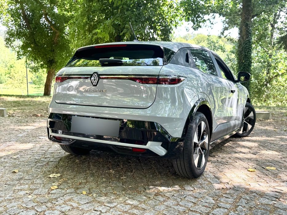 Viatura para TVDE Megane 60kw