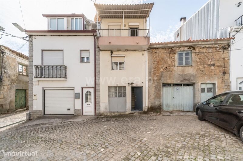 Moradia em Banda T2 / Fundão, Aldeia Nova