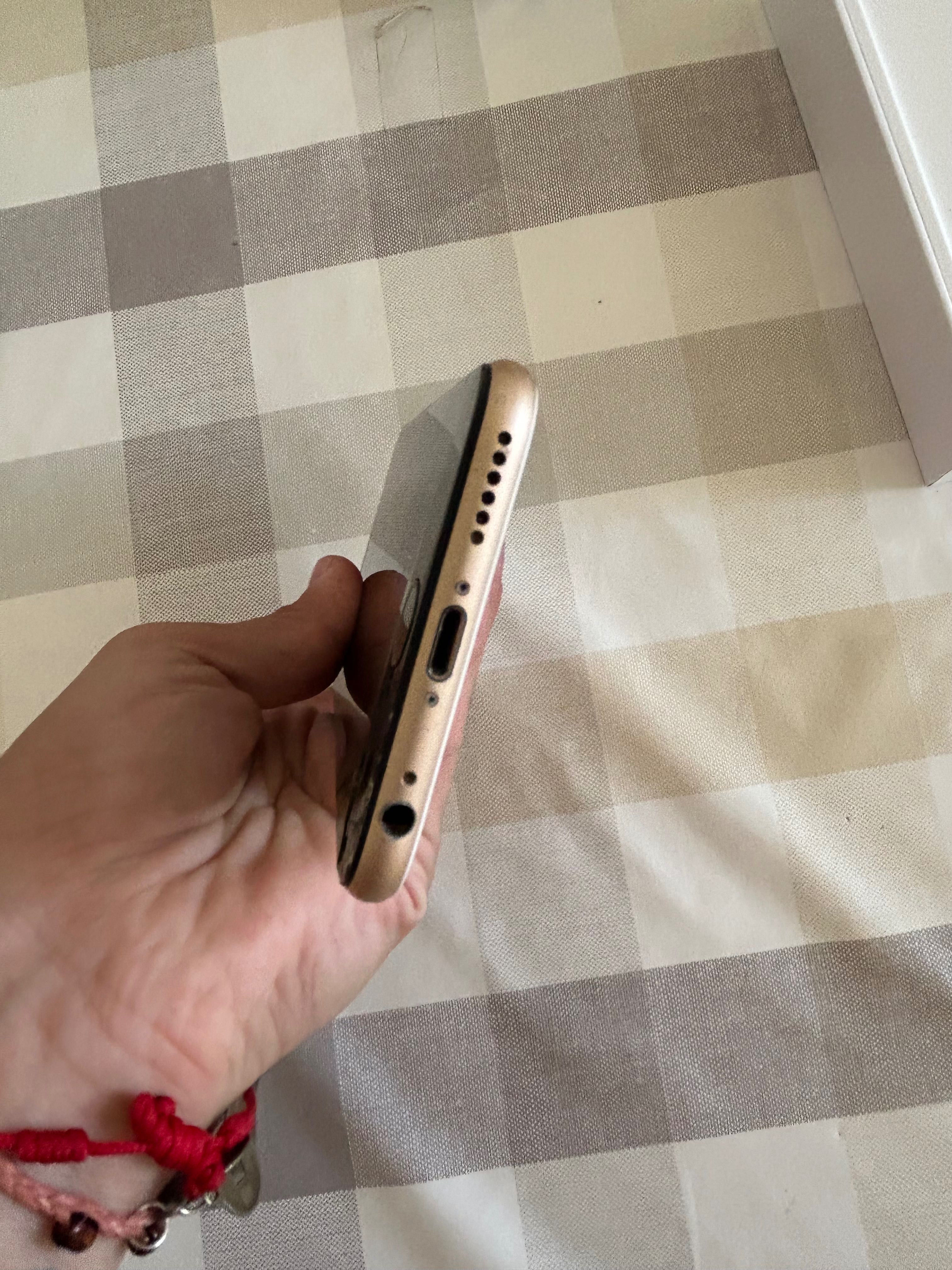 iphone 6s com vidro partido